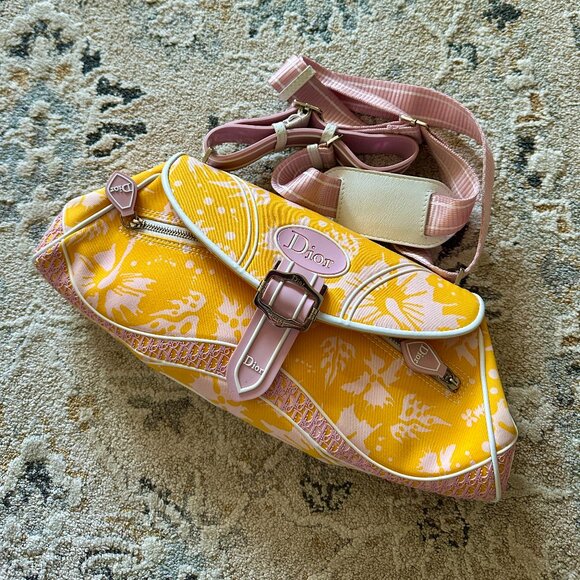 Christian Dior SS 2004 Surf Chick Yellow and Pink Floral Hibiscus Crossbody Bag - Picture 13 of 13